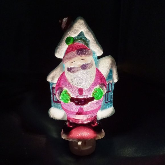 Santa Claus 3D Night Light Santa's Snow House Plug In - Picture 6 of 10